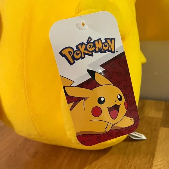 Pikachu - Picture 3 of 6